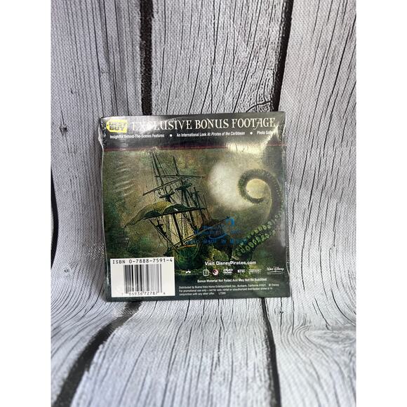 Pirates of the Caribbean: Dead Man's Chest - Exclusive Bonus Footage DVD - Picture 2 of 6